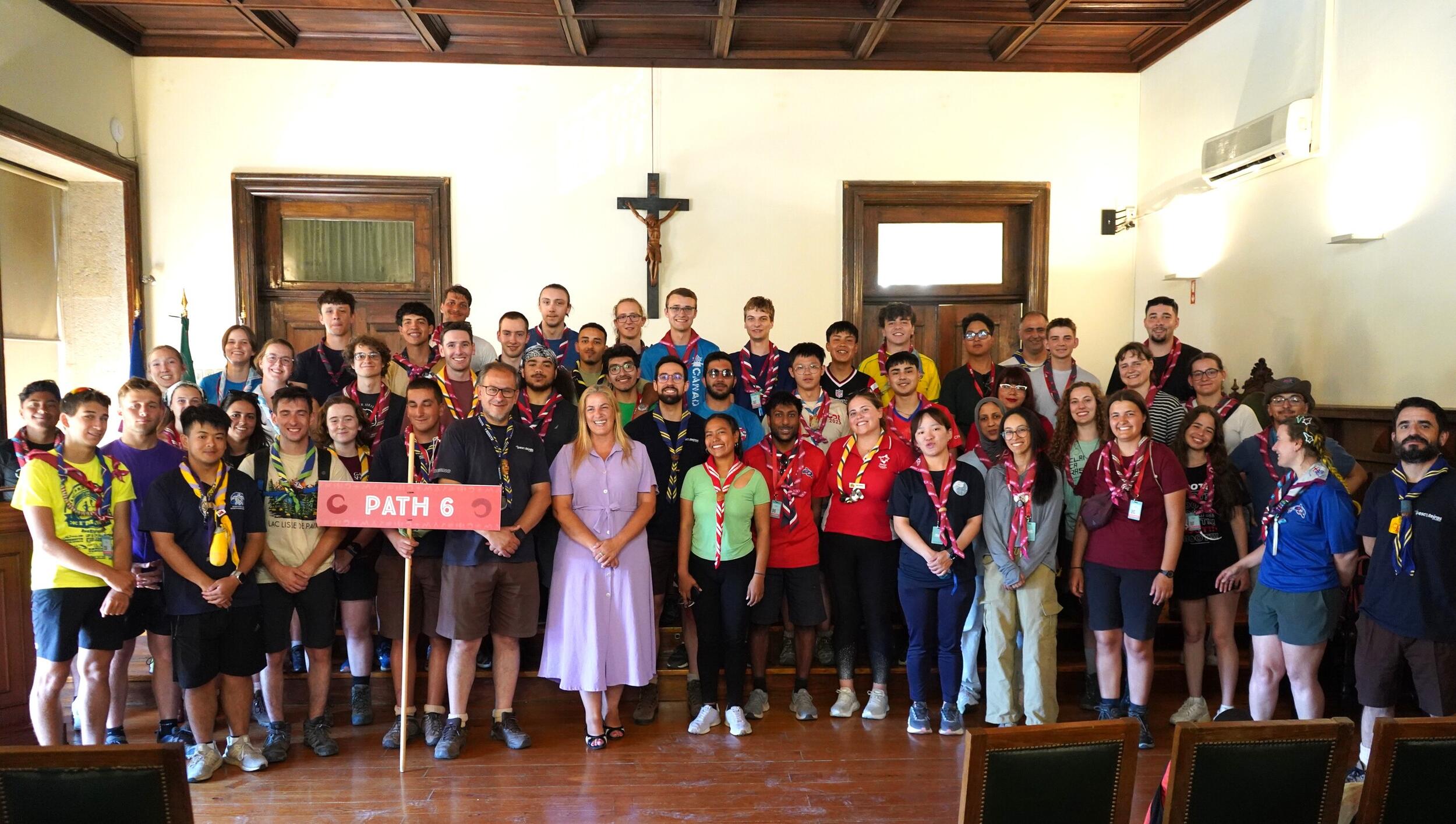 Câmara de Lamego recebe jovens participantes no maior encontro mundial de escoteiros